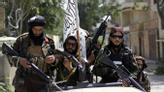 The Taliban launched a blitzkrieg and invaded the whole of Afghanistan in a very short time.  Here are Taliban soldiers on patrol in Kabul.  Photo: Rahmat Gul/Associated Press