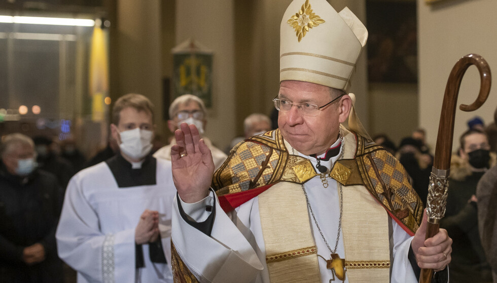 Explains the Peace in a Vulnerable Country: Archbishop Jindras Cruz from the Christmas service at the Cathedral in Vilnius.  Photo: AP / NTB