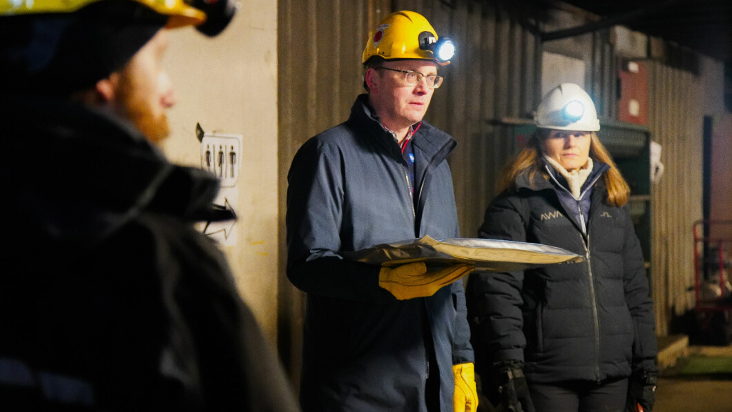 PERMAFROST: Morten Søberg at SpareBank 1 is on his way to Mine 3 in Svalbard to finish his crypto project.  Photo: Karen Anna Clip/TV2