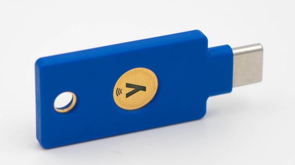Blue Security Key With USB C