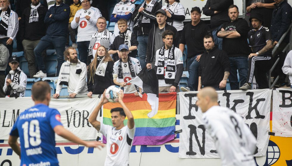 FLAG: Singles fans holding rainbow flags in a match against Sandefjord earlier.  Photo: Trond Reidar Teigen / NTB